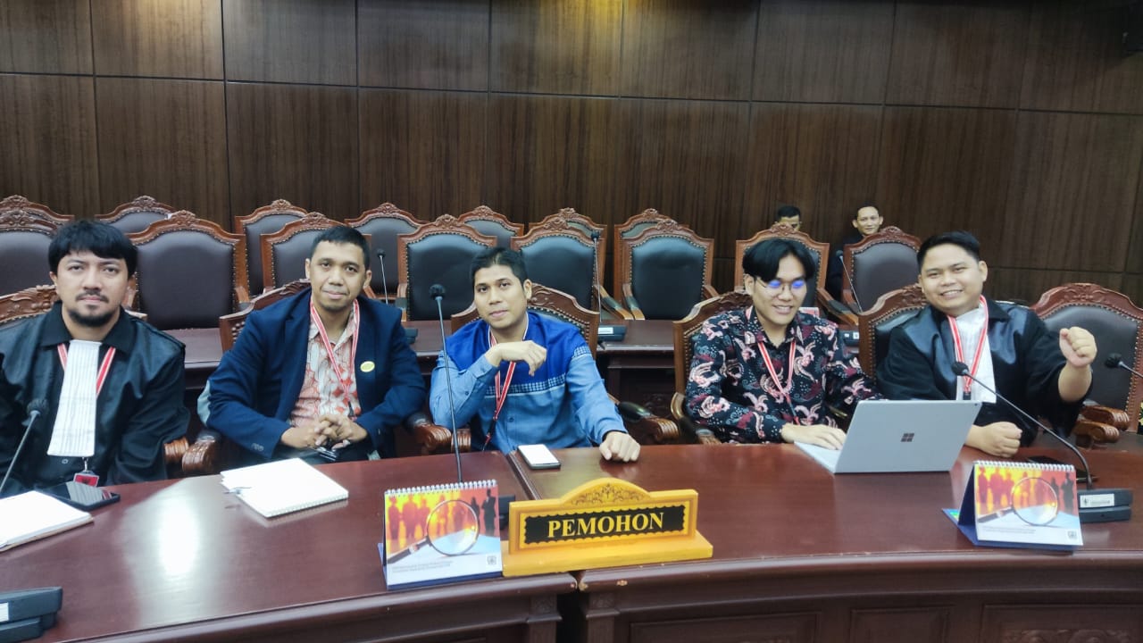 Kuasa Presiden Bela UU Bahasa di MK, Pemohon: "Tanpa Sanksi, Aturan Jadi Lemah" preview